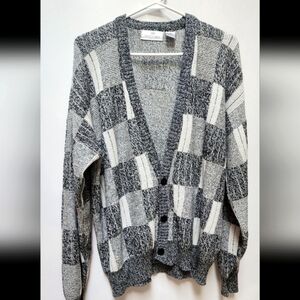 Circola Moda Men's V-neck  3 Button Close Black & White Vintage Cardigan.  Sz XL